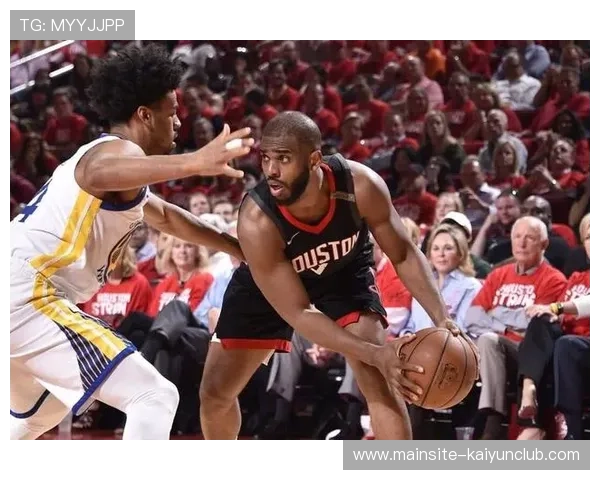 火箭申京策应发动快攻串联全队,开启精彩新篇章 火箭申京策应发动快攻串联全队,开启精彩新篇章