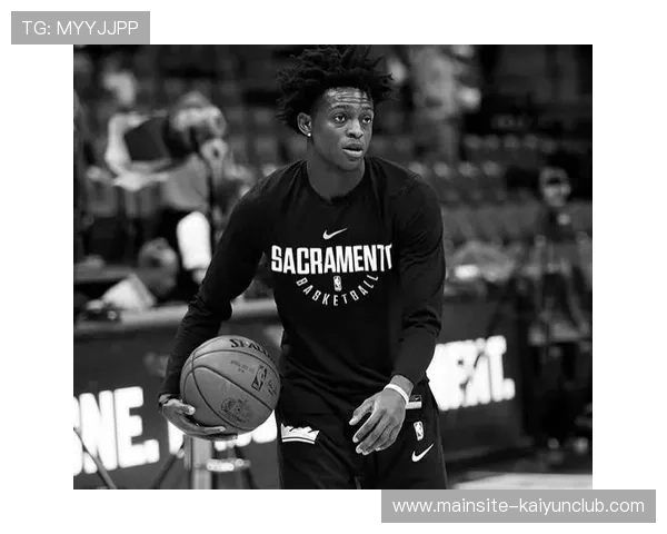 福克斯中距离命中,国王迎来希望