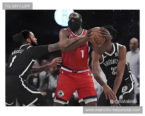 快船进攻体系完善，球队整体更具威胁，快船队强不强